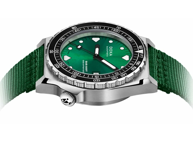 DOXA 861.10.131.26-N SUB 600T SEA EMERALD SUNRAY, фото 3 | Интернет-магазин оригинальных часов и аксессуаров