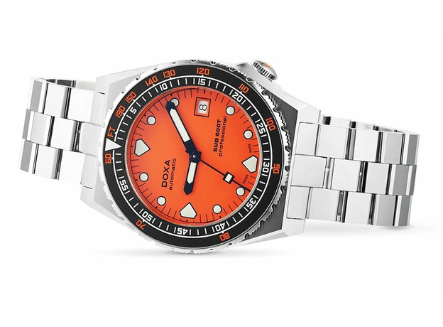 DOXA 861.10.351.10 SUB 600T PROFESSIONAL, фото 4 | Интернет-магазин оригинальных часов и аксессуаров