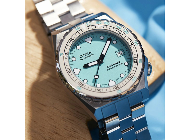 DOXA 862.10.241.10 SUB 600T AQUAMARINE STAINLESS STEEL BEZEL, фото 6 | Интернет-магазин оригинальных часов и аксессуаров