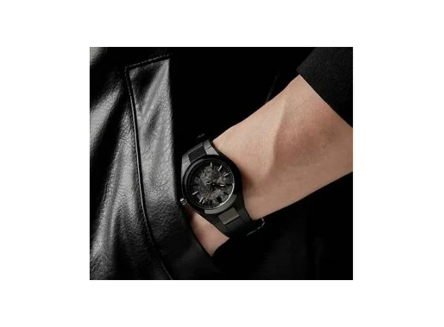 CASIO EFK-100XPB-1AER EDIFICE Automatic, фото 5 | Интернет-магазин оригинальных часов и аксессуаров