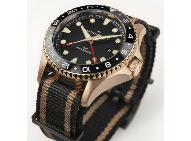 Hamilton H82565930 Khaki Navy Scuba Automatic GMT 43mm Bronze, фото 5 | Интернет-магазин оригинальных часов и аксессуаров