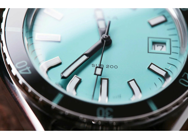 DOXA 799.10.241.10 SUB 200 AQUAMARINE, фото 6 | Интернет-магазин оригинальных часов и аксессуаров