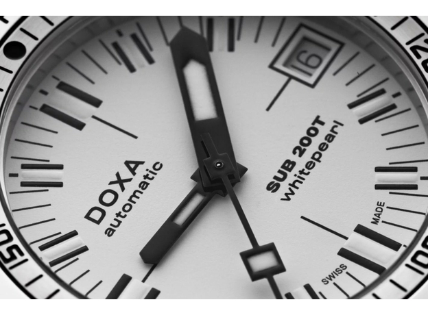 DOXA 804.10.011.10 SUB 200T WHITEPEARL, фото 5 | Интернет-магазин оригинальных часов и аксессуаров