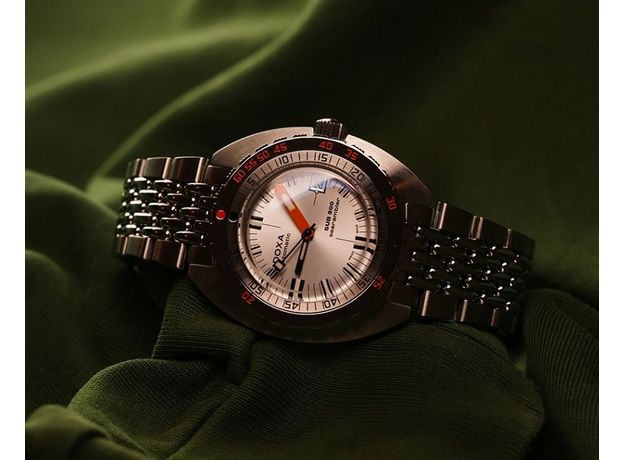 DOXA 821.10.021.10 SUB 300 SEARAMBLER COSC CERTIFIED CHRONOMETER, фото 7 | Интернет-магазин оригинальных часов и аксессуаров