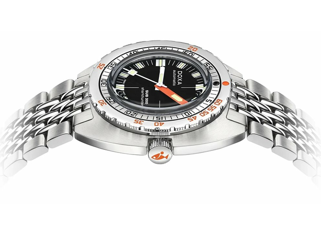 DOXA 821.10.101.10 SUB 300 SHARKHUNTER COSC CERTIFIED CHRONOMETER, фото 2 | Интернет-магазин оригинальных часов и аксессуаров