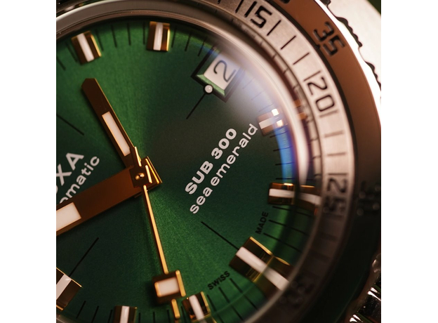 DOXA 821.10.131.10 SUB 300 SEA EMERALD SUNRAY COSC CERTIFIED CHRONOMETER, фото 6 | Интернет-магазин оригинальных часов и аксессуаров