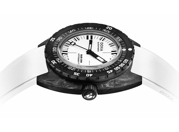 DOXA 822.70.011.23 SUB 300 CARBON WHITEPEARL COSC CERTIFIED CHRONOMETER, фото 3 | Интернет-магазин оригинальных часов и аксессуаров
