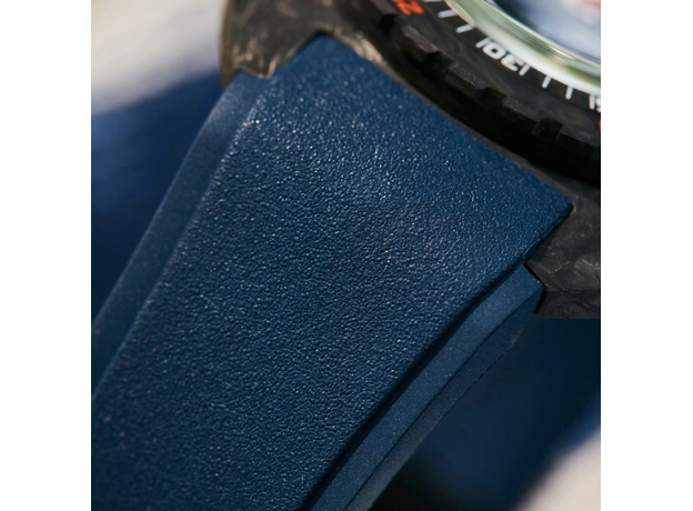 DOXA 822.70.201.32 SUB 300 CARBON CARIBBEAN COSC CERTIFIED CHRONOMETER, фото 11 | Интернет-магазин оригинальных часов и аксессуаров