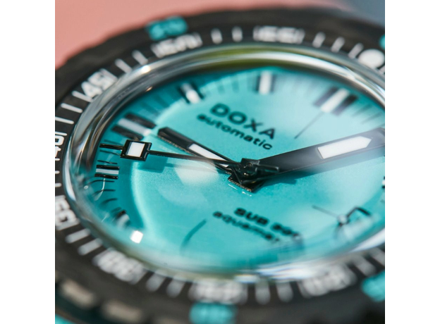 DOXA 822.70.241.20 SUB 300 CARBON AQUAMARINE COSC CERTIFIED CHRONOMETER, фото 9 | Интернет-магазин оригинальных часов и аксессуаров