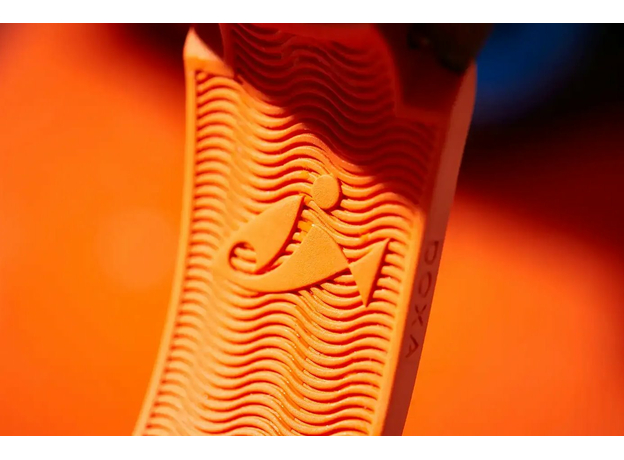 DOXA 822.70.351.21 SUB 300 CARBON PROFESSIONAL COSC CERTIFIED CHRONOMETER, фото 9 | Интернет-магазин оригинальных часов и аксессуаров