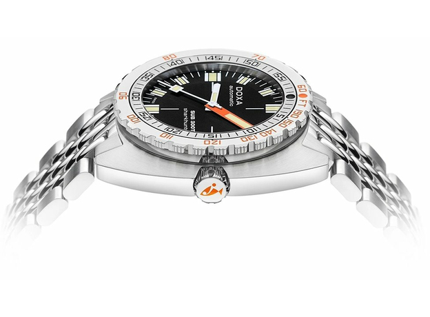 DOXA 840.10.101.10 SUB 300T SHARKHUNTER, фото 2 | Интернет-магазин оригинальных часов и аксессуаров