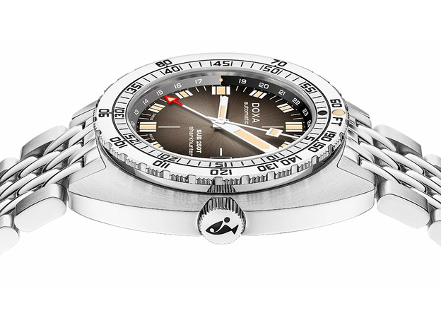 DOXA 855.10.101V.10 SUB 250T GMT SHARKHUNTER VINTAGE, фото 2 | Интернет-магазин оригинальных часов и аксессуаров
