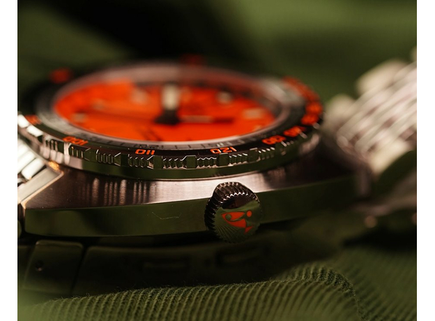 DOXA 855.10.351.10 SUB 250T GMT PROFESSIONAL, фото 5 | Интернет-магазин оригинальных часов и аксессуаров