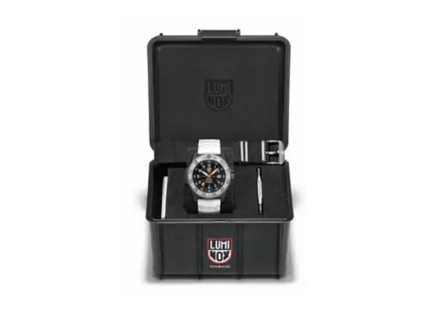 Luminox XL.3359.SET MIL-SPEC inspired, фото 9 | Интернет-магазин оригинальных часов и аксессуаров