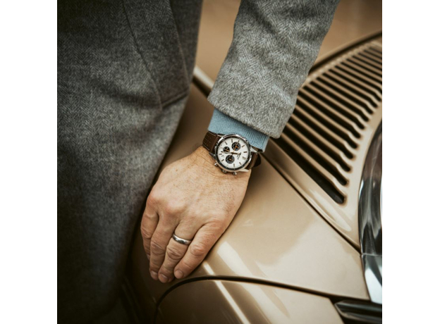 CASIO EFR-575L-7AEF EDIFICE, фото 3 | Интернет-магазин оригинальных часов и аксессуаров