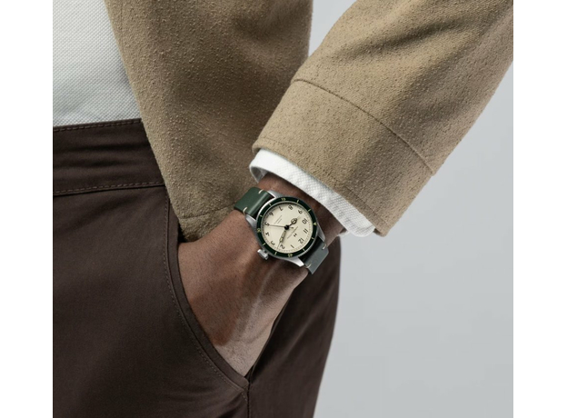 Hamilton H76255810 KHAKI AVIATION PILOT PIONEER 38ММ, фото 7 | Интернет-магазин оригинальных часов и аксессуаров