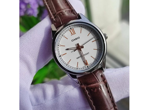 CASIO LTP-V005L-7B3 Exclusive, фото 4 | Интернет-магазин оригинальных часов и аксессуаров