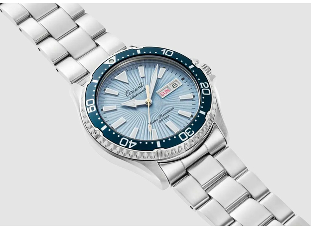 Orient RA-AA0823L39B 75th Anniversary Kamasu, фото 4 | Интернет-магазин оригинальных часов и аксессуаров