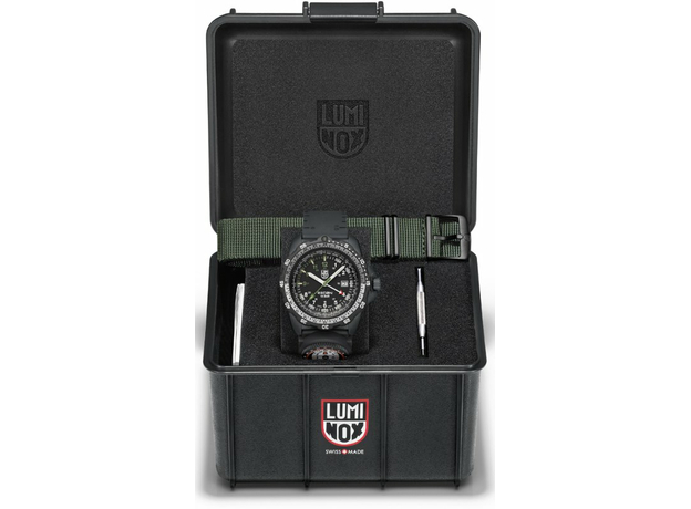 Luminox XL.8837.SET RECON Nav Spec, фото 2 | Интернет-магазин оригинальных часов и аксессуаров