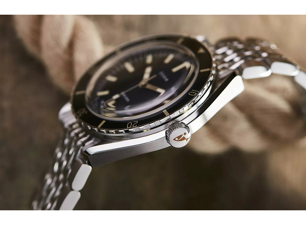 DOXA 799.10.101.10 SUB 200 SHARKHUNTER, фото 11 | Интернет-магазин оригинальных часов и аксессуаров