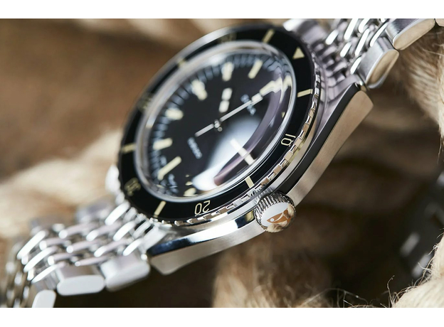 DOXA 799.10.101.10 SUB 200 SHARKHUNTER, фото 8 | Интернет-магазин оригинальных часов и аксессуаров