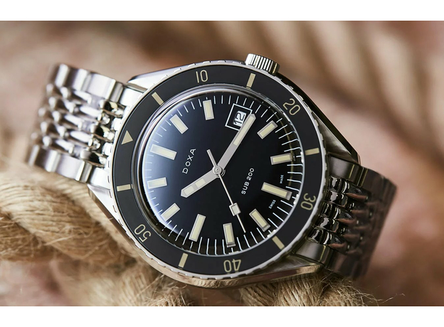 DOXA 799.10.101.10 SUB 200 SHARKHUNTER, фото 9 | Интернет-магазин оригинальных часов и аксессуаров