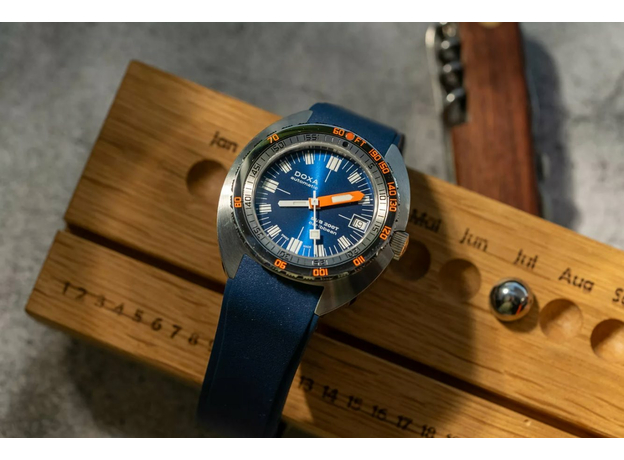 DOXA 804.10.201S.32 SUB 200T CARIBBEAN SUNRAY, фото 4 | Интернет-магазин оригинальных часов и аксессуаров