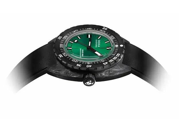 DOXA 822.70.131.20 SUB 300 CARBON SEA EMERALD COSC CERTIFIED CHRONOMETER, фото 2 | Интернет-магазин оригинальных часов и аксессуаров