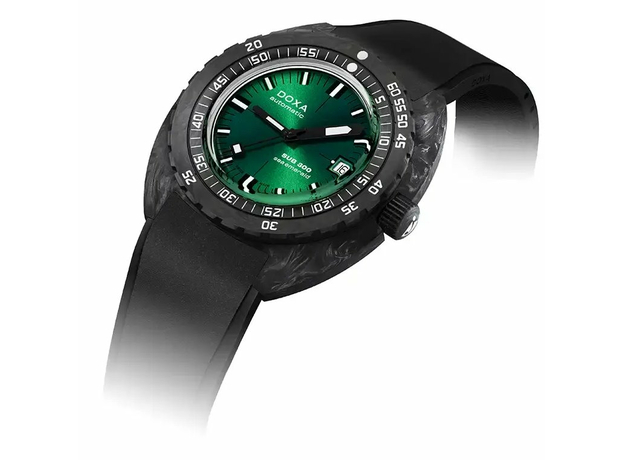 DOXA 822.70.131.20 SUB 300 CARBON SEA EMERALD COSC CERTIFIED CHRONOMETER, фото 3 | Интернет-магазин оригинальных часов и аксессуаров