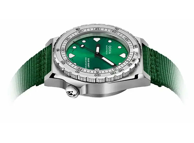 DOXA 862.10.131.26-N SUB 600T SEA EMERALD STAINLESS STEEL BEZEL, фото 2 | Интернет-магазин оригинальных часов и аксессуаров