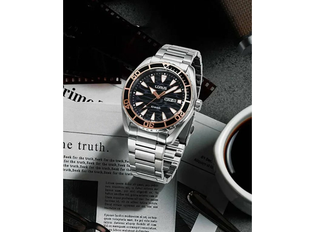 LORUS RH387AX9, фото 2 | Интернет-магазин оригинальных часов и аксессуаров