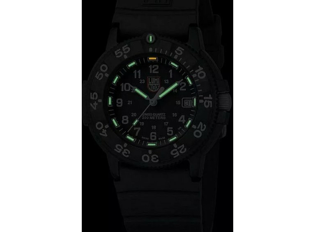 LUMINOX XS.3001.F, фото 7 | Интернет-магазин оригинальных часов и аксессуаров