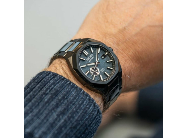 SEIKO SSJ039J1 ASTRON GPS SOLAR SPIRAL GALAXY LIMITED EDITION, фото 5 | Интернет-магазин оригинальных часов и аксессуаров