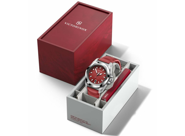 Victorinox Swiss Army VX-V242029 I.N.O.X., фото 8 | Интернет-магазин оригинальных часов и аксессуаров