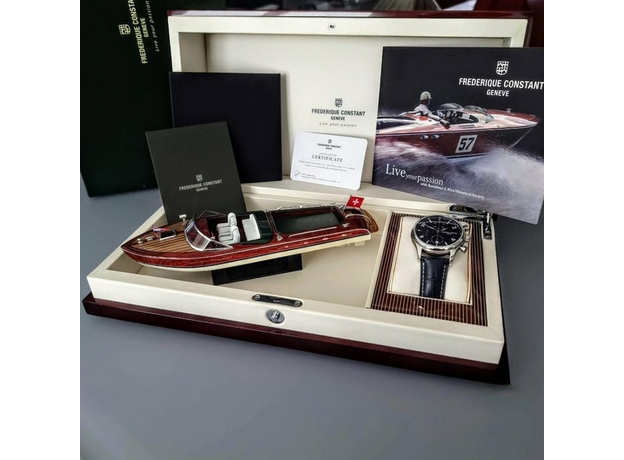 Frederique Constant FC-392RMN5B6 Runabout Chronograph Automatic, фото 13 | Интернет-магазин оригинальных часов и аксессуаров