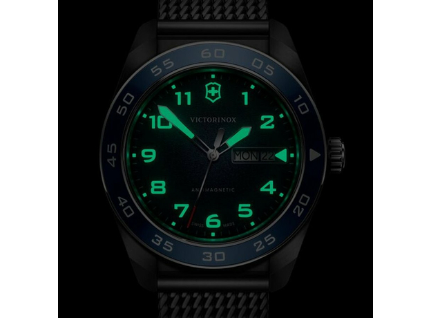 Victorinox Swiss Army VX-V242042, фото 7 | Интернет-магазин оригинальных часов и аксессуаров