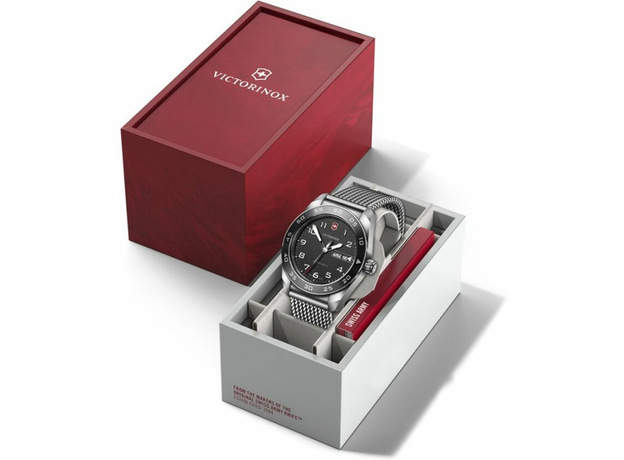 Victorinox Swiss Army VX-V242043, фото 7 | Интернет-магазин оригинальных часов и аксессуаров