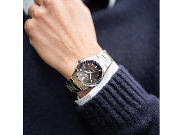 CASIO EFK-110D-1AER EDIFICE Automatic, фото 5 | Интернет-магазин оригинальных часов и аксессуаров