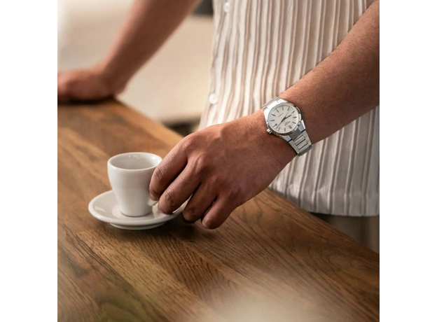 CASIO EFK-110D-7AER EDIFICE Automatic, фото 10 | Интернет-магазин оригинальных часов и аксессуаров