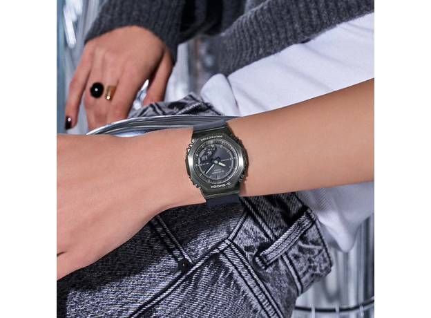 CASIO GM-S2110B-8AER, фото 2 | Интернет-магазин оригинальных часов и аксессуаров