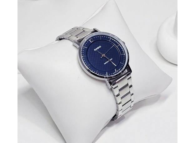 CASIO LTP-VT04D-2A Exclusive, фото 3 | Интернет-магазин оригинальных часов и аксессуаров