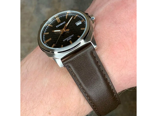 CASIO MTP-E720L-5A Exclusive, фото 2 | Интернет-магазин оригинальных часов и аксессуаров