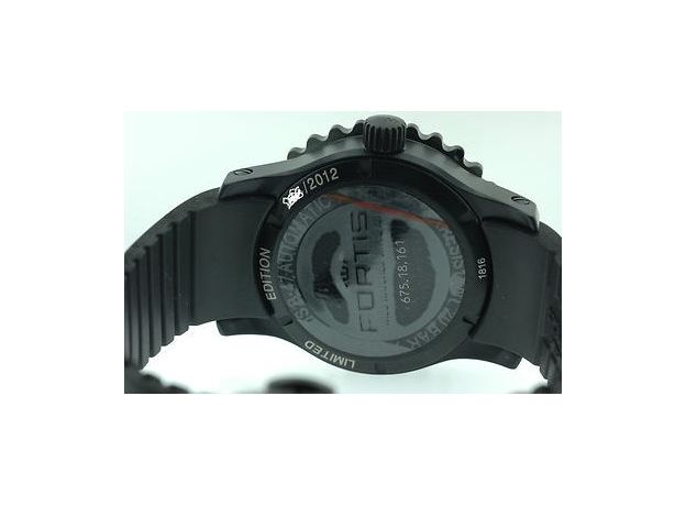 Fortis - 675.18.81 K B-47 BIG BLACK WITH CAOUTCHOUC BRACELET, фото 3 | Интернет-магазин оригинальных часов и аксессуаров